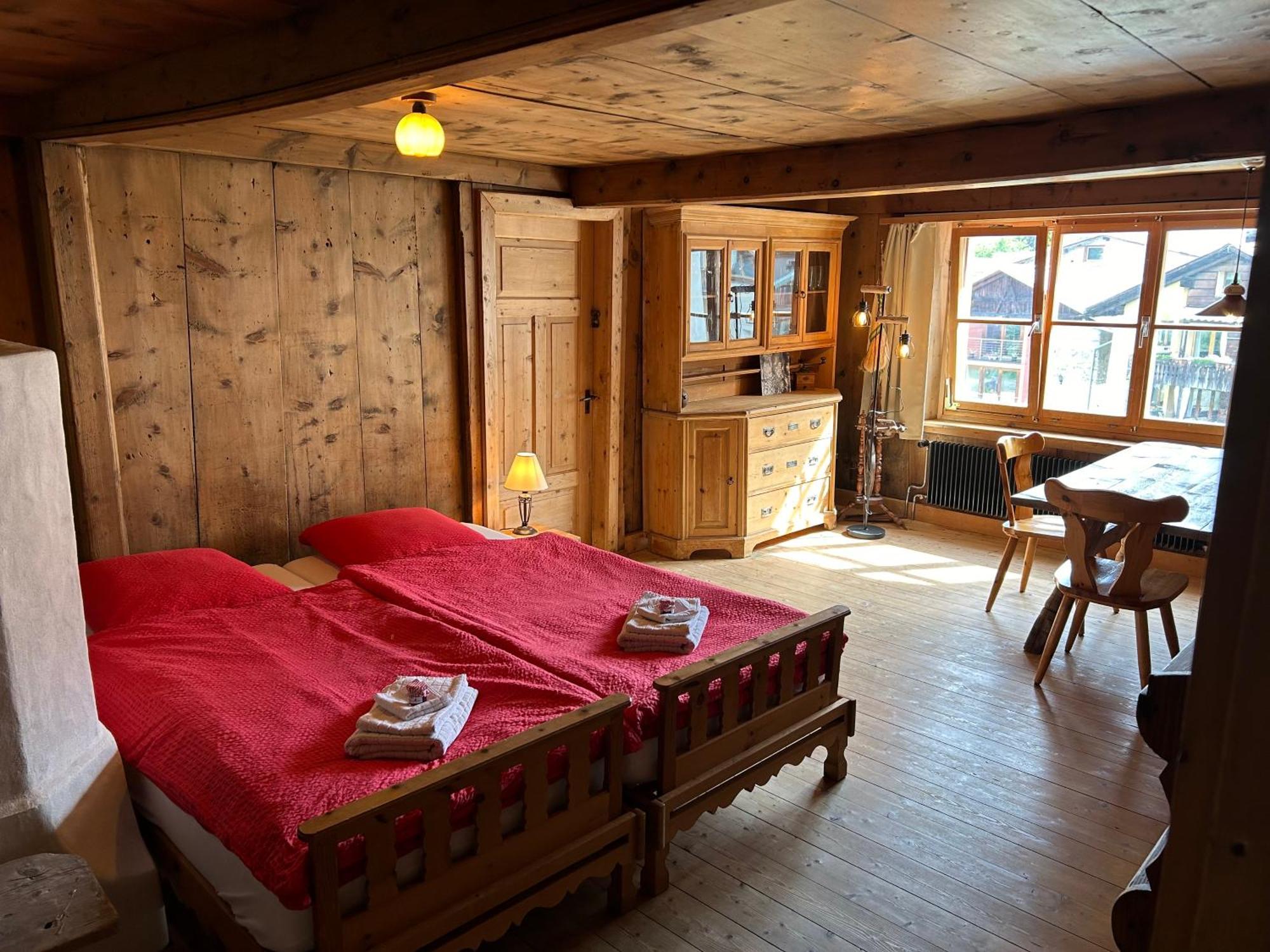 Chasa Jaro Bed & Breakfast Santa Maria Val Muestair Exterior photo
